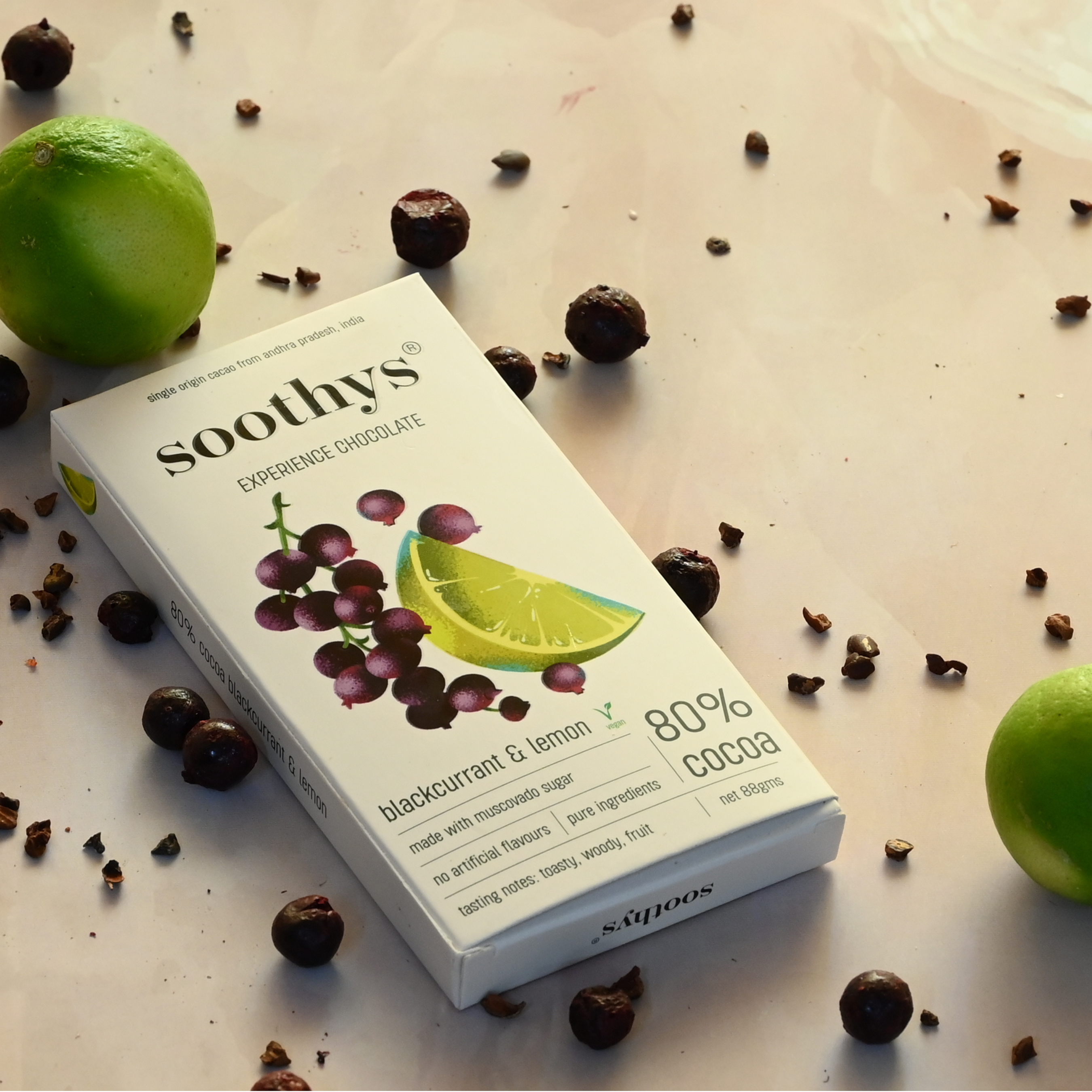 Soothys 80% Dark Vegan Chocolate Bar Blackcurrant & Lemon